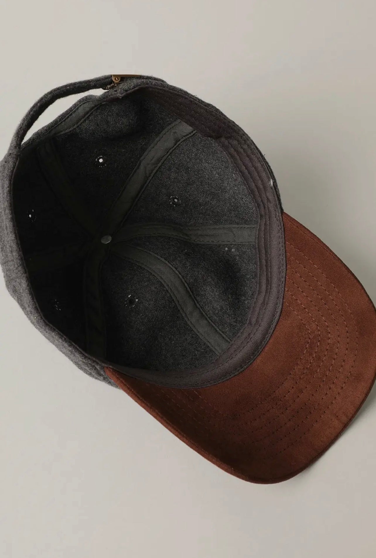 Wool Blend Casual Baseball Cap with Suede  Visor Hat